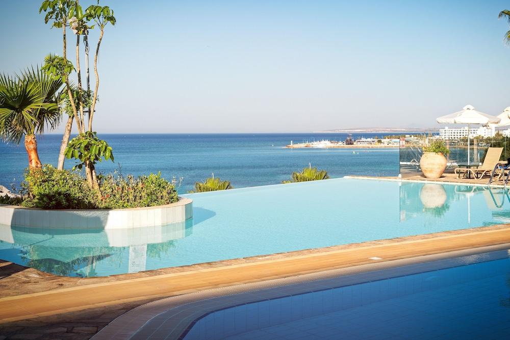 Atlantica Sungarden Beach Ayia Napa Exterior photo