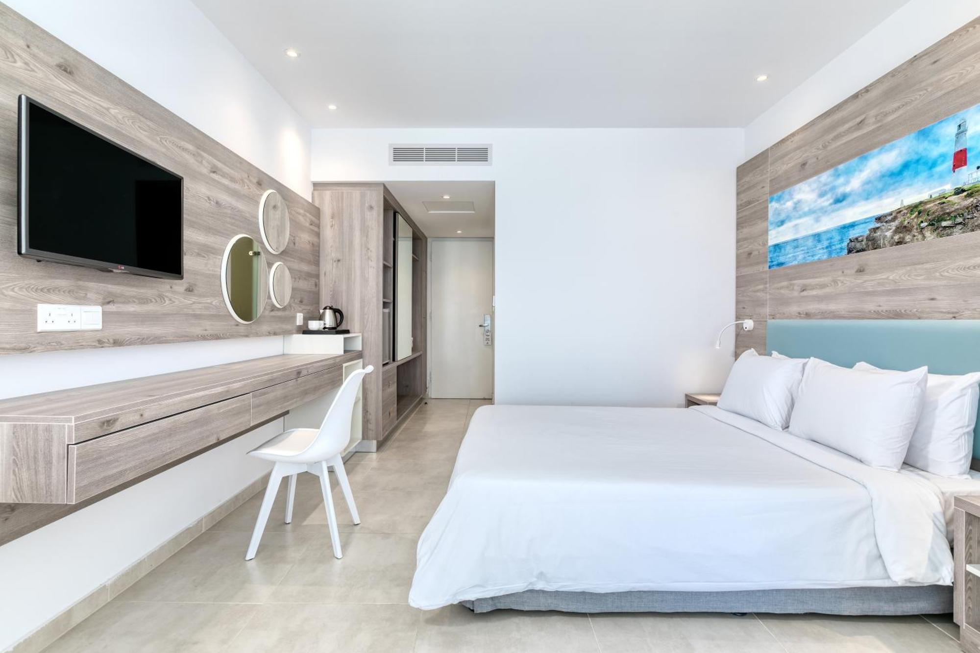 Atlantica Sungarden Beach Ayia Napa Exterior photo