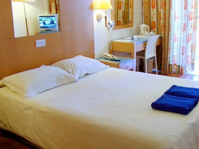 Atlantica Sungarden Beach Ayia Napa Exterior photo